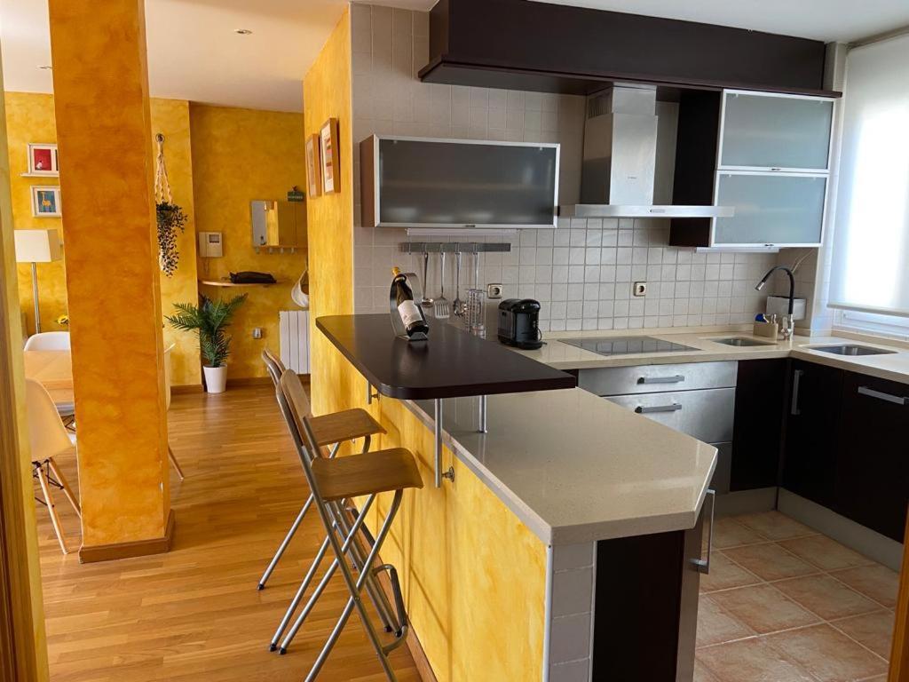 Atico Centrico Con Terraza Y Garaje Apartment Benavente Exterior photo